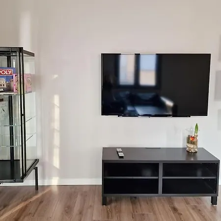 Apartment Vibes